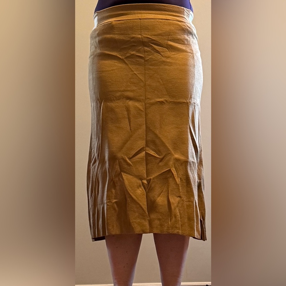 Fitted Skirt